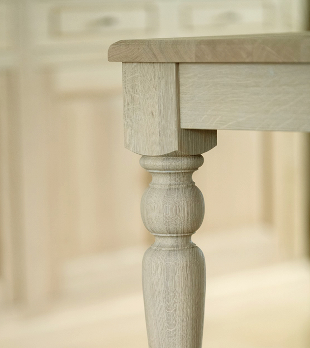 meubelen debou meubelmaker schrijnwerker ieper eiken meubelen op maat houten tafel op maat